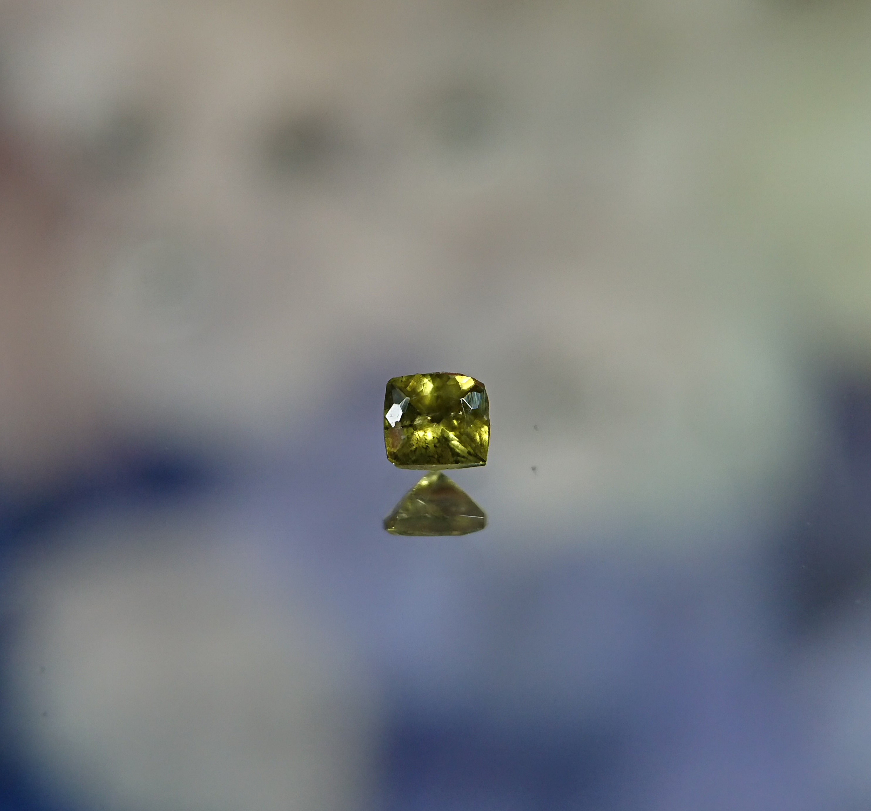 ドゥニライト 0.06ct ⭐145902