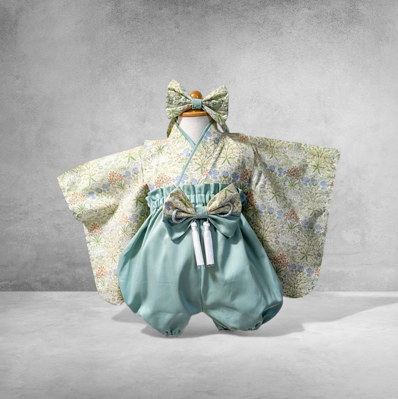 ベビー袴【ウィリアムモリス生地使用】