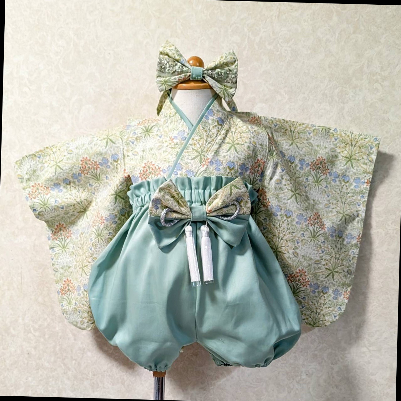 イメルダBaby　モリス羽織袴オーダー イメルダBaby様専用 モリス羽織袴オーダー