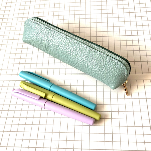 受注制作》イタリアンレザーのスリムでシンプルなペンケース color