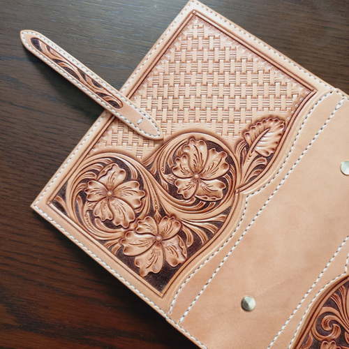 システム手帳　プルメリア　カービング　バイブルサイズ システム手帳 レザーカービング バイブルサイズ 革 手帳 王様とゆ