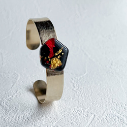 SALE】レザーインクアート「黒に金赤」ゴールドバングル バングル