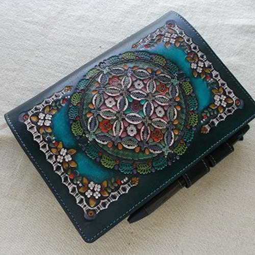 ほぼ日手帳カバー仕様　B6サイズ手帳カバー 刻印、拭き染め 牛革 ほぼ日手帳対応 牛革文庫サイズ手帳カバー 刻印＆拭き染め