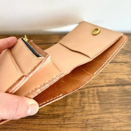 新品未使用品　TOGA スタッズ付き ブラックレザー財布 TOGA TOO/トーガトゥ】Leather wallet studs small/レザー