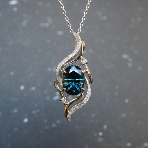 Ж ソ付K18 18金 天然ブルートパーズ8.442ct/ダイヤモンドペンダント  