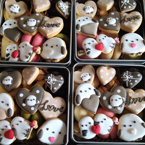 再販『ホワイトデー2026』シマエナガとハートのクッキー缶※贈り物にも