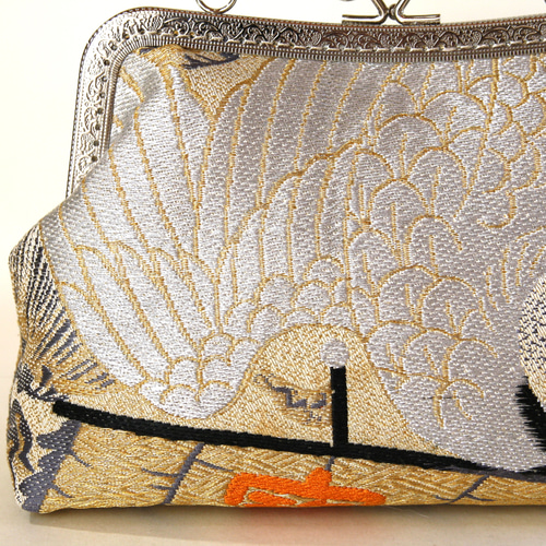 アンティーク帯リメイク礼装バック/銀の鶴/和装バッグ/スマホ入ります