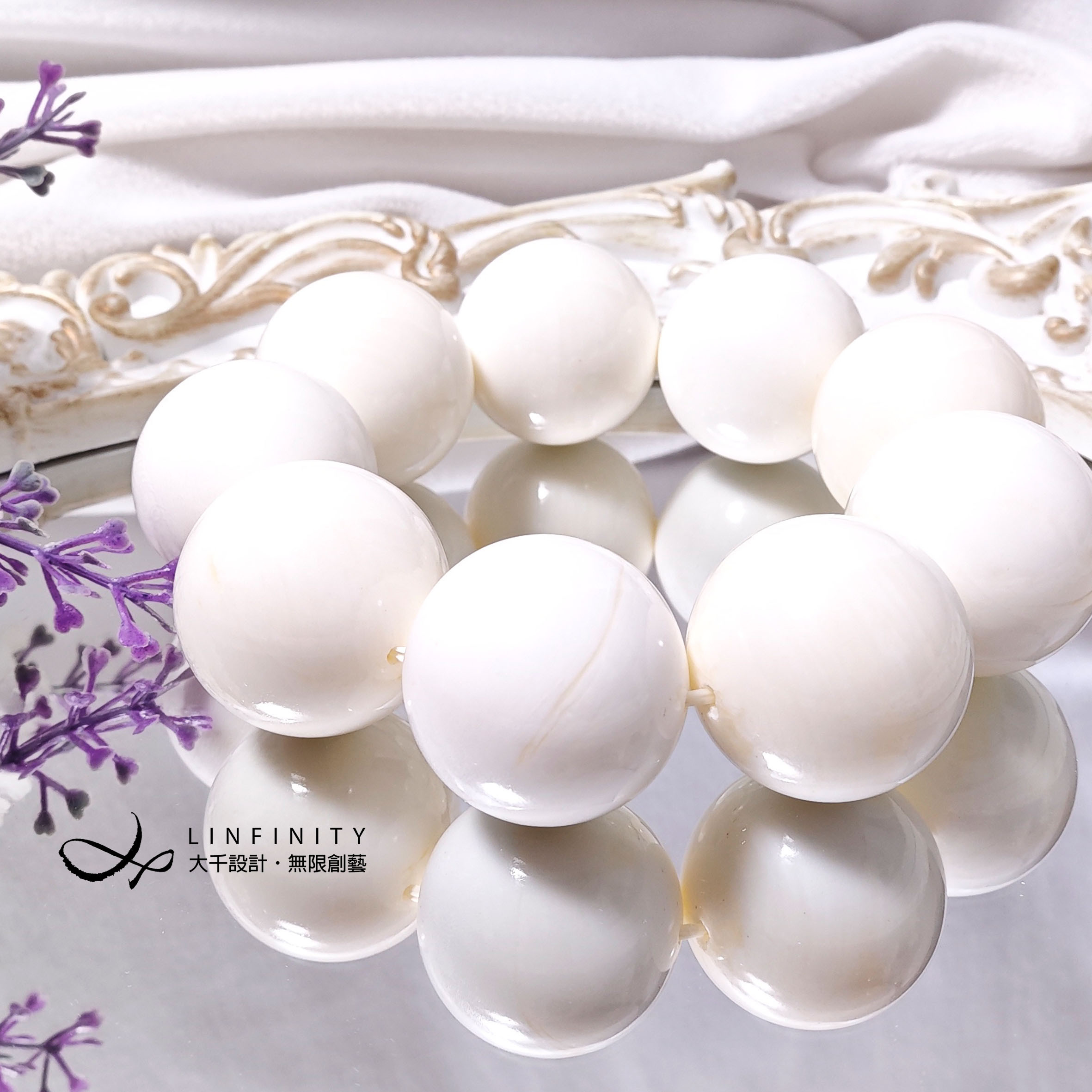 ✦❀ 新年おめでとう | 宝石 50% オフ ❀✦ 希少な最高級天然シャコガイ貝殻 30mm ゴールド糸入り：コレクターズチョイ