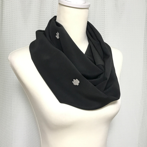 正絹】着物リメイク 家紋入りねじりスヌード（ネックウォーマー