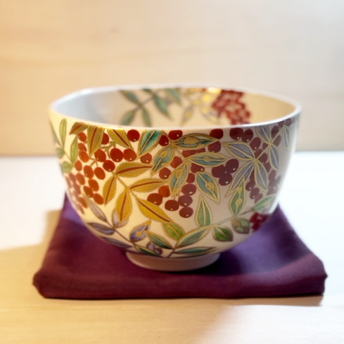 大流行中！ 色絵 南天 抹茶茶碗 茶碗・めし碗 清香〜きよか〜 通販｜Creema 工芸品