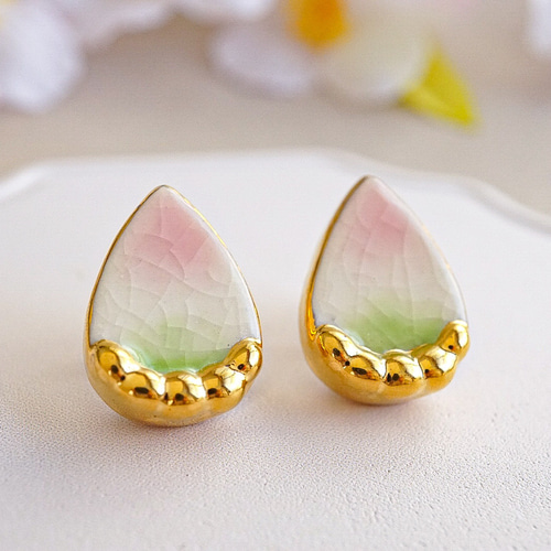 九谷焼〉春の雫 [金彩]ピアス/イヤリング イヤリング