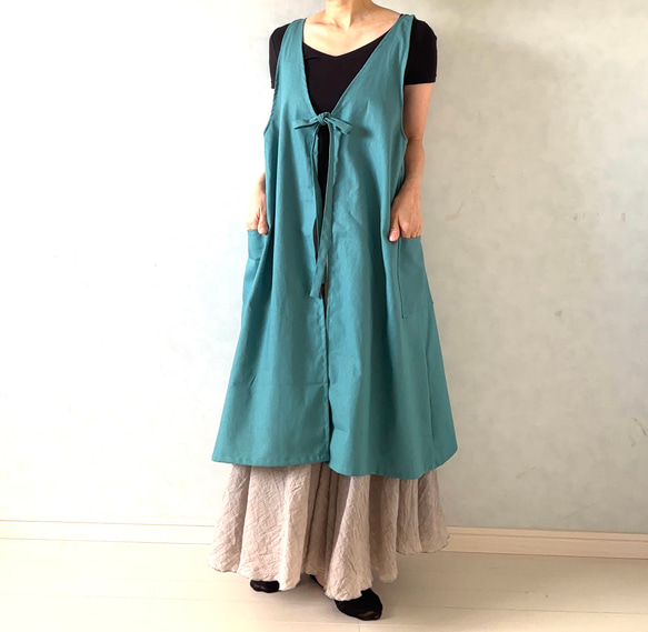 艶やかブルーグリーン✴︎そのままお出かけOK！ワンピース仕立ての2wayエプロン 18枚目の画像
