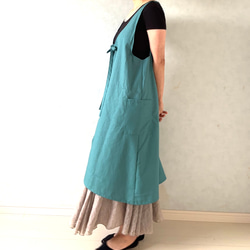 艶やかブルーグリーン✴︎そのままお出かけOK！ワンピース仕立ての2wayエプロン 15枚目の画像