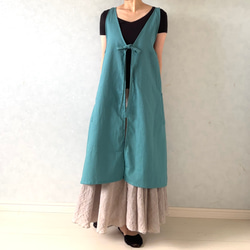 艶やかブルーグリーン✴︎そのままお出かけOK！ワンピース仕立ての2wayエプロン 9枚目の画像