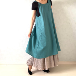 艶やかブルーグリーン✴︎そのままお出かけOK！ワンピース仕立ての2wayエプロン 13枚目の画像