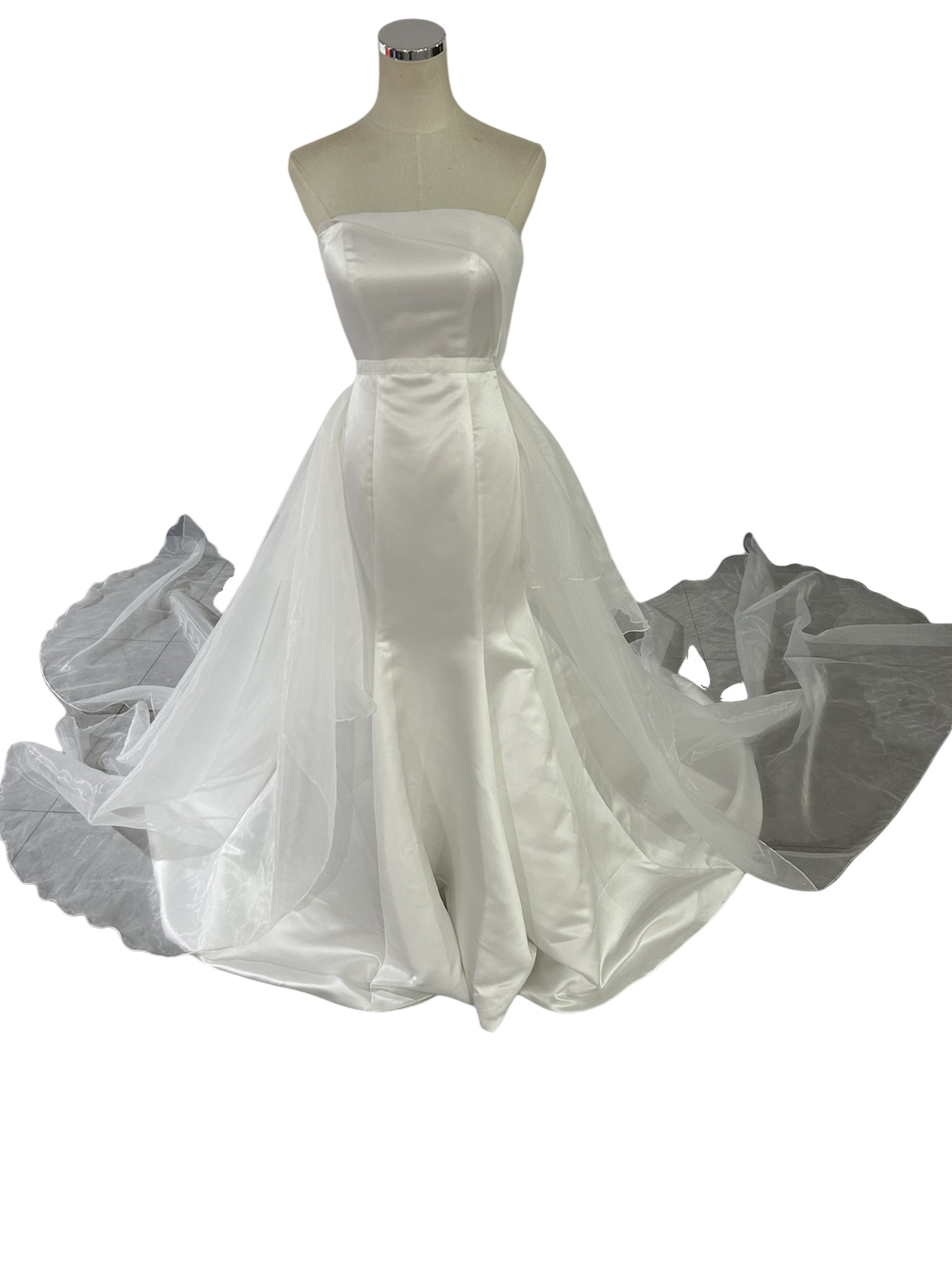 ウェディングドレス ベアトップ 華やかなトレーン マーメイドライン オフホワイト 披露宴/結婚式 華やか