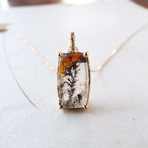 一点物】デンドリティッククォーツのペンダントトップ（斜陽