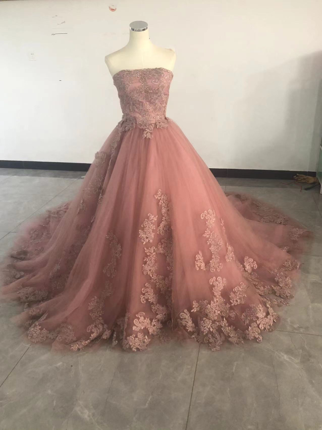 クラシカル カラードレス ピンク ベアトップ 美しいレース 華やかなトレーン 花嫁 前撮り 29,894円