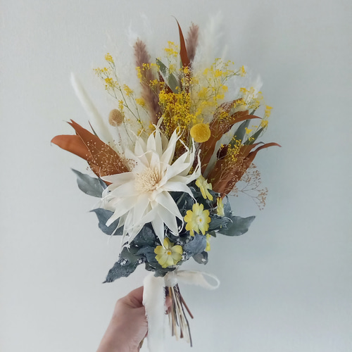 春先取り❀幸運カラー✲イエローゴールドのスワッグ○ブーケ