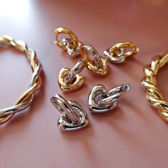 甜美又酷炫！人氣系列【2way】316L/心型銀環（耳環） 第7張的照片