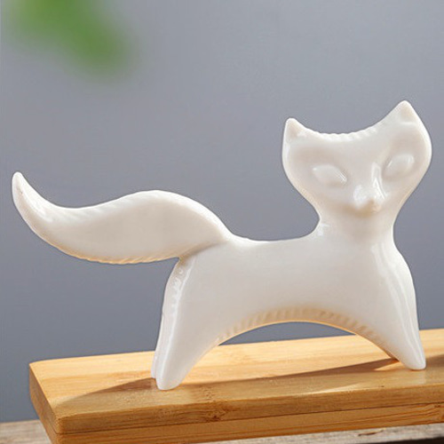 花瓶工芸品 ４点セット美術品  家の飾り物　未使用新品 花瓶 陶器 インテリア置物 デザイン 小さい 3つセット わかさま