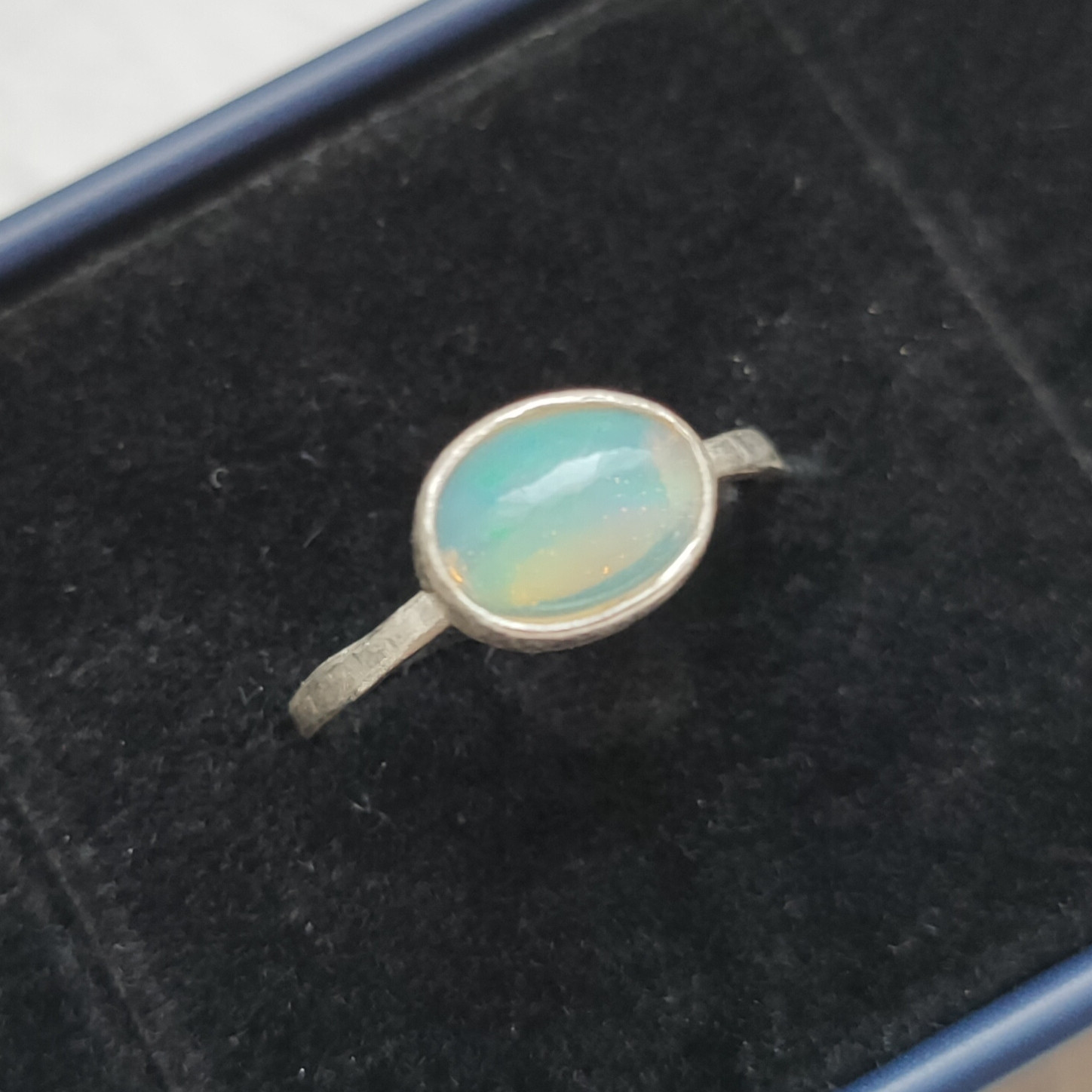 【一点物】オパール 12〜13号 10月 誕生石 石留 シルバーリング 天然石 シルバー925 SV925