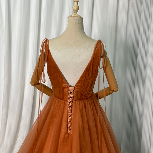 送料無料！カラードレス テラコッタ色 ソフトチュール キャミソール V  