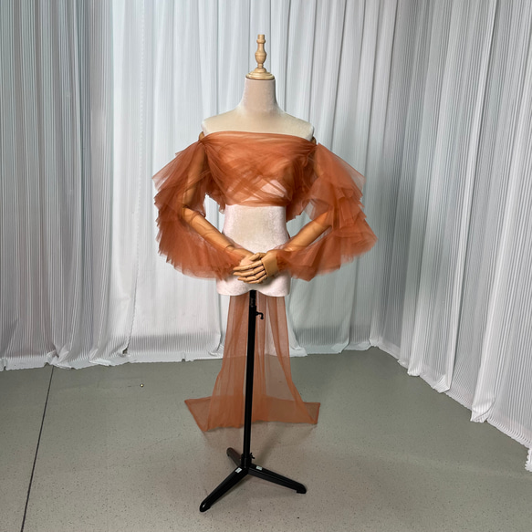 送料無料！フェミニンなフレームレースの袖トップス ウエディング  