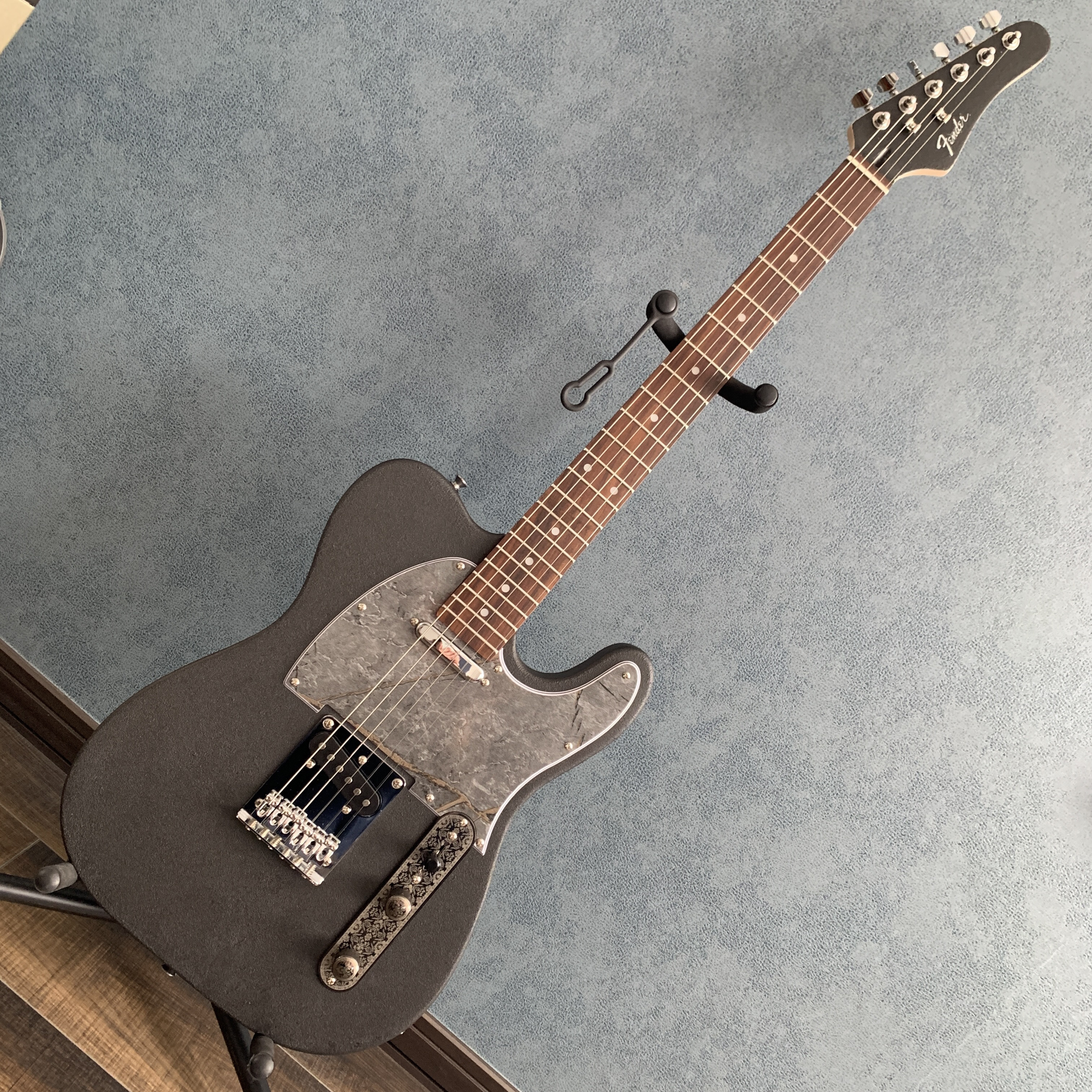 オリジナルアイアンペイント　テレキャスター　ギター