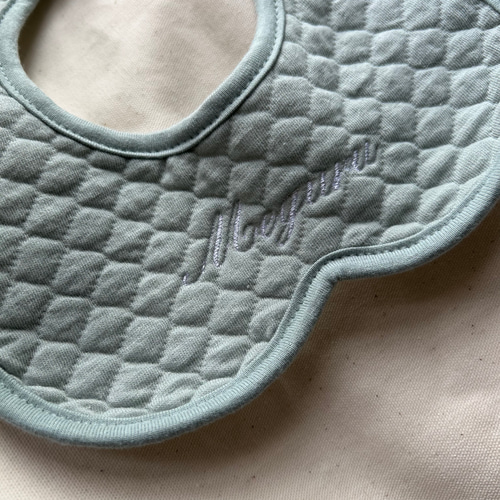 最短翌日発送】【名入れお名前刺繍】360°防水スタイ＊くすみカラー