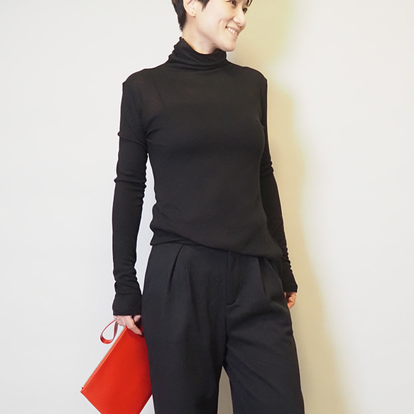 再販新作2025❤︎程よいシアー感タートルネックロングスリーブカットソーT（ブラック）25004BKF 9枚目の画像
