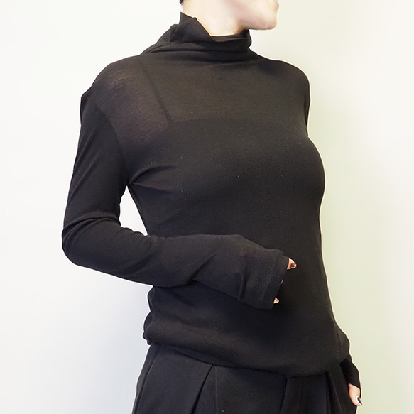 再販新作2025❤︎程よいシアー感タートルネックロングスリーブカットソーT（ブラック）25004BKF 12枚目の画像