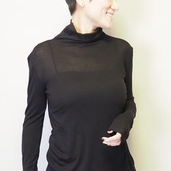 再販新作2025❤︎程よいシアー感タートルネックロングスリーブカットソーT（ブラック）25004BKF 10枚目の画像