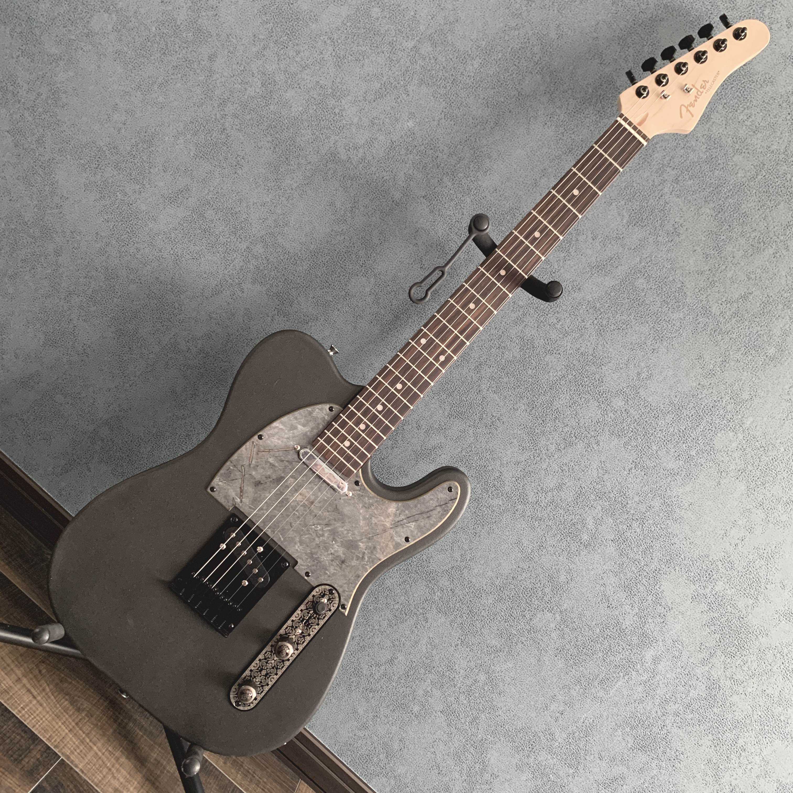 オリジナルアイアンペイント　テレキャスター　ギター