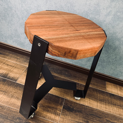 アイアン×ウォルナット スツール 作業椅子 無垢材 ウッド チェアー 小物置き アイアン×ウォルナット スツール 作業椅子 無垢材 ウッド