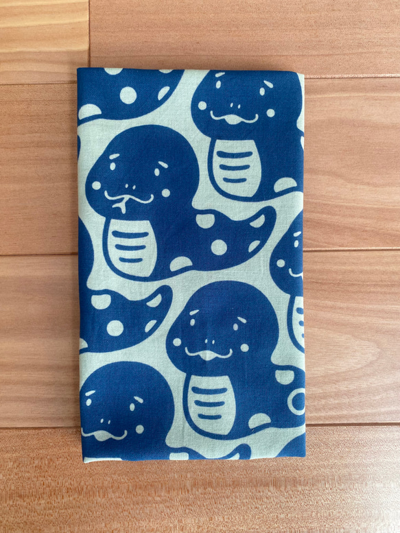 注染手ぬぐい 2025干支【ヘビづくし】ミントグリーン×青 喜多屋商店 てぬぐい 干支 巳年 蛇 ヘビ お年賀 日本製 1枚目の画像