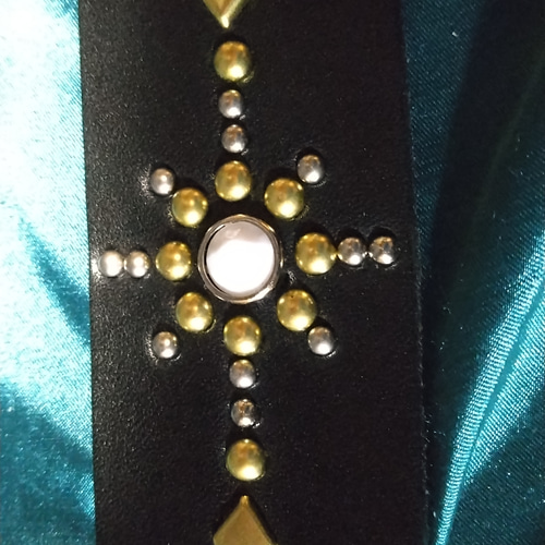 栃木レザー　ダイヤ柄インレイスタッズベルト　ブラック 栃木レザー ダイヤ柄インレイスタッズベルト ブラック その他