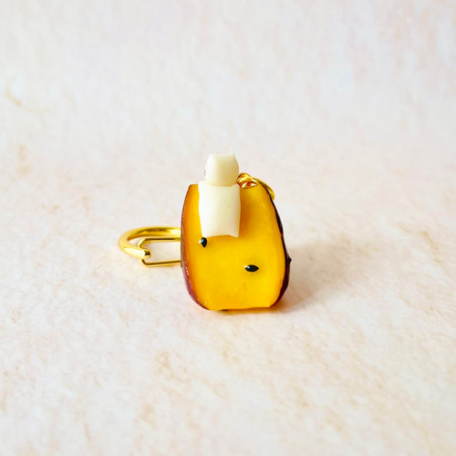 ネコちゃん大学いも乗っかりフェイクスイーツ キーホルダー 和菓子