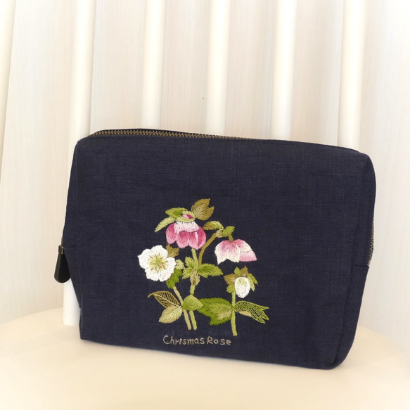 送料無料【手刺繍】ファスナーポーチ フランス刺繍 クリスマスローズ