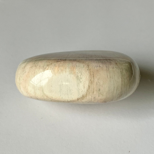 サヤカ様★専用★約2億年前！マダガスカル産 珪化木(ペトリファイドウッド) ホワイトペトリファイドウッド マダガスカル産 珪化木 磨き石 ② 台座