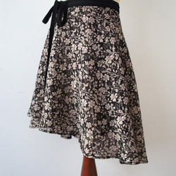 バレエ　ラップスカート[エッチングフラワー・ブラック51-107] L167etchingflower Black 3枚目の画像