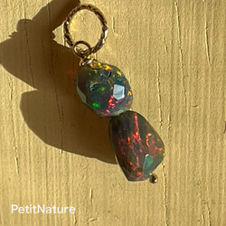 ブラックオパール　ペンダントトップ ブラックオパールのペンダントトップB ペンダントトップ kizasoi&beth