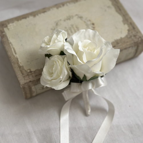 ホワイトローズブーケ バラのブーケ クラッチブーケ 花束 ウェディング