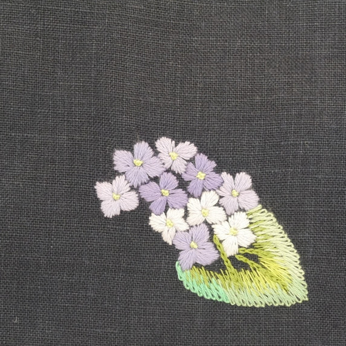 フランス刺繍のファスナーポーチ あじさい ポーチ フランス刺繍