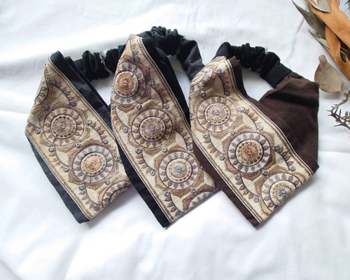 ハンドメイドシュシュM-3773♡ダークブラウンジョーゼット♡インド刺繍リボン付 ce756ce5bf63be1f6b751965728530