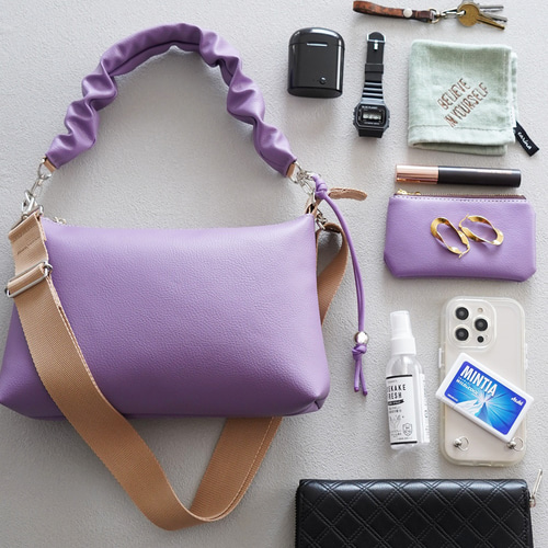 小さいのに大容量！春 ギャザーハンドル 2way ハンドバッグ（パステル