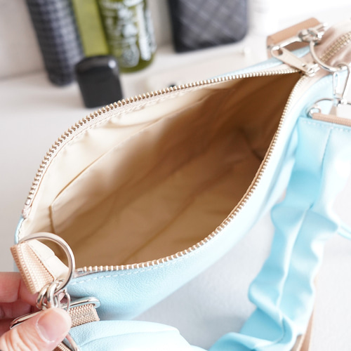 小さいのに大容量！春 ギャザーハンドル 2way ハンドバッグ（パステル