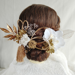 ゴールドハート 二点セット 髪飾り、しだれクリップ付き胡蝶蘭 ゴールドハート様専用 二点セット 髪飾り、しだれクリップ付き胡蝶蘭