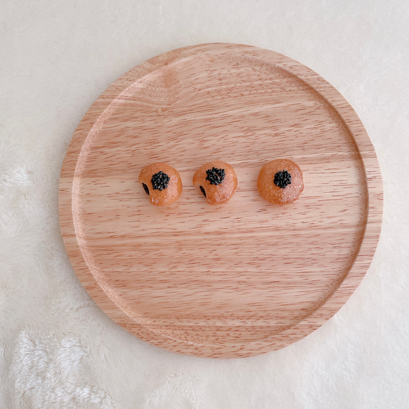 あんぱん　本物のパンで作ったミニチュアパン 2枚目の画像