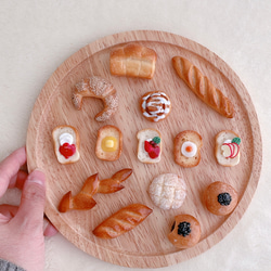 あんぱん　本物のパンで作ったミニチュアパン 5枚目の画像